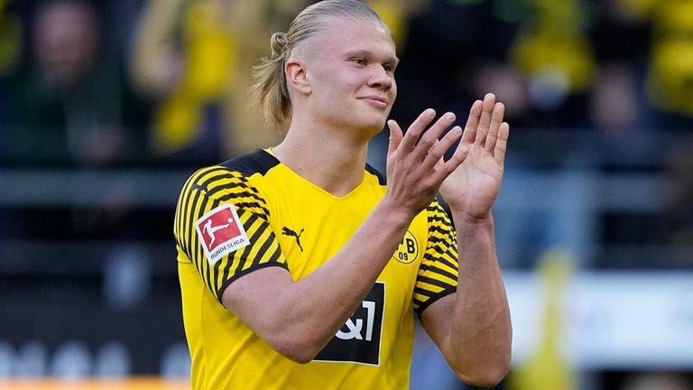 Manchester City will meet Erling Haaland’s release clause in a move that will see him earn £500k a week & become the Premier League’s highest-pai