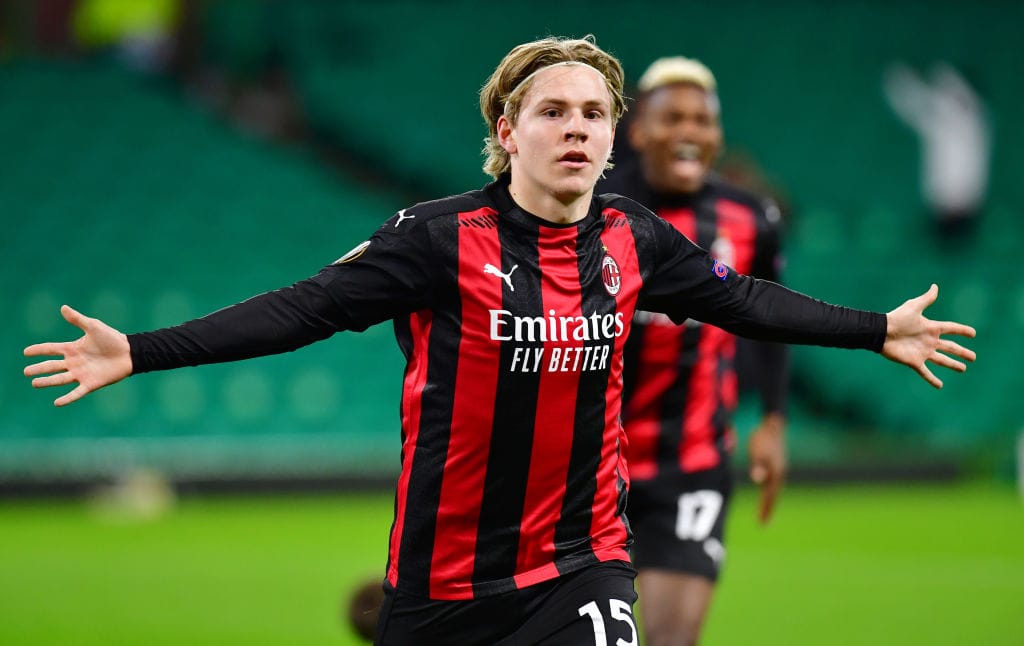 Eintracht Frankfurt Set To Sign Jens Petter Hauge From AC Milan