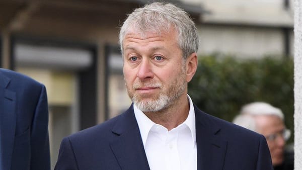 Roman Abramovich hands stewardship of Chelsea to club's charity trust following Russia's invasion of Ukraine