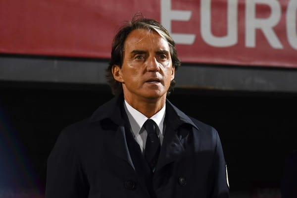 Italy Coach Roberto Mancini Signs Contract Extension with the Italian National Team Until 2026.