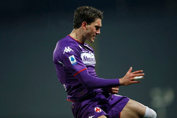 Juventus agree blockbuster €84m deal to sign Dušan Vlahović from Fiorentina this window